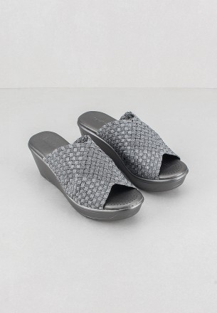 Lararossi Women Slippers Gray