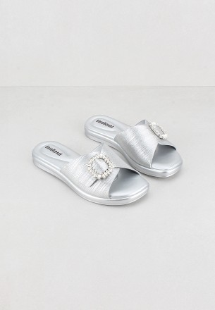 Lararossi Women Slippers Silver