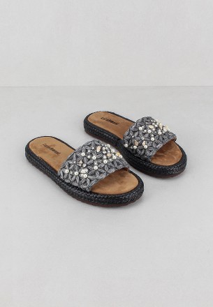 Lararossi Women Slippers Black