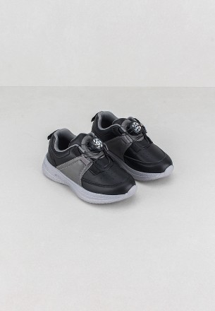 Meran Boys Casual Shoes