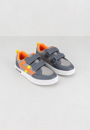 Meran Boys Casual Shoes