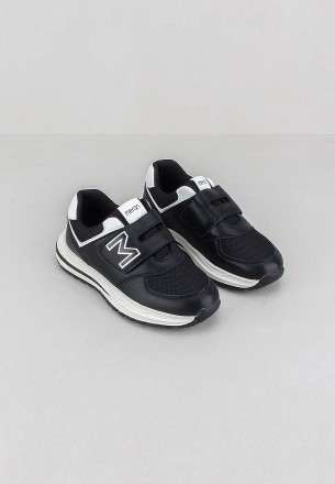 Meran Boys Slip Ons Black White