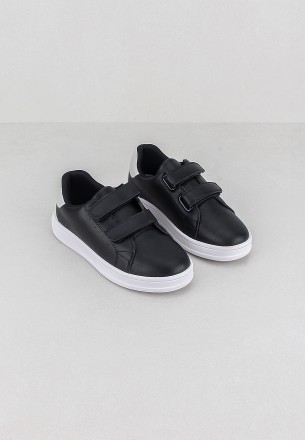 Meran Girls Slip Ons Black