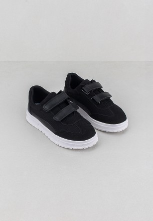 Meran Girls Slip Ons Black