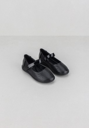 Meran Girls Slip Ons