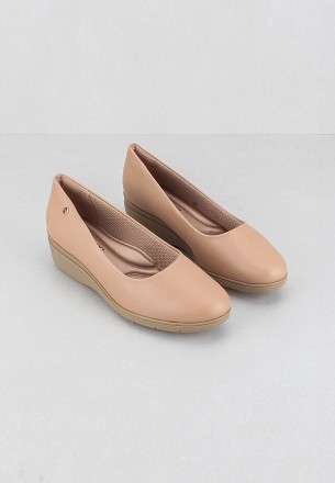 Piccadilly Women Slip Ons Light Brown