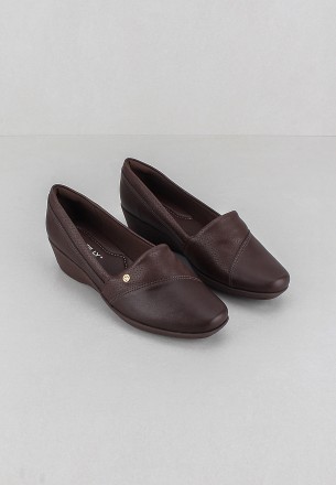 Piccadilly Women Slip Ons Dark Brown