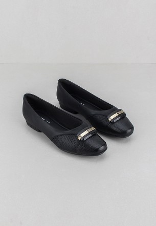 Piccadilly Women Slip Ons Black