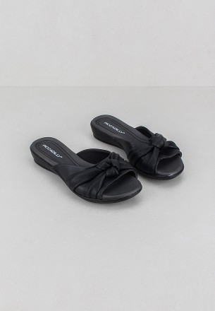 Piccadilly Women Slippers Black