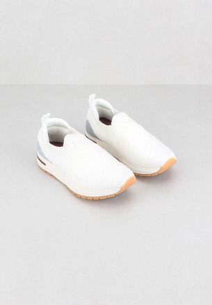 Walkmat Girls Slip Ons White