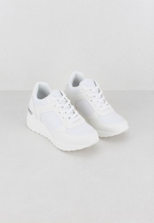 Walkmat Women Casual Shoes White