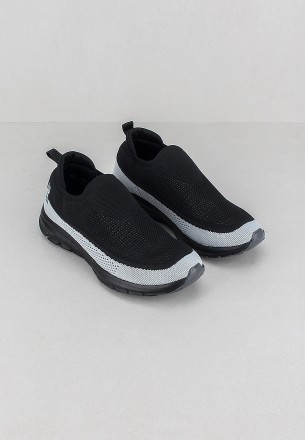 Walkmat Women Slip Ons Black