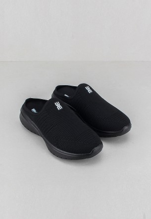 Walkmat Women Slip Ons Black