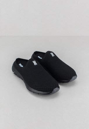 Walkmat Women Slip Ons Black